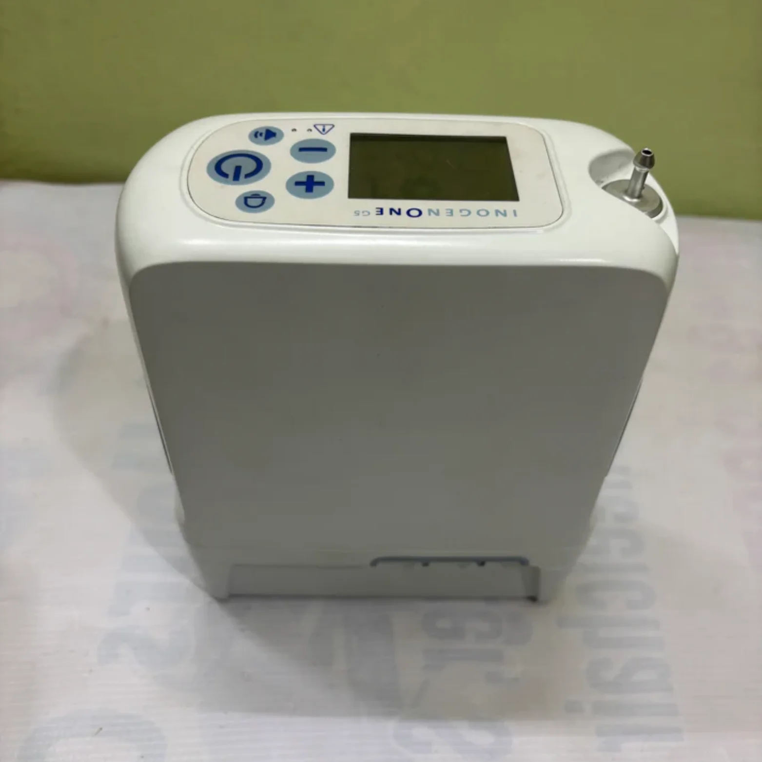 Untitled design (24) Inogen One G5 Portable Oxygen Concentrator (Rental) - Image 1