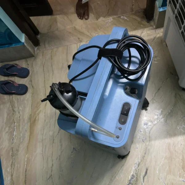 Philips EverFlo 5 LPM Oxygen Concentrator – Silent, Reliable, Home-Friendly
